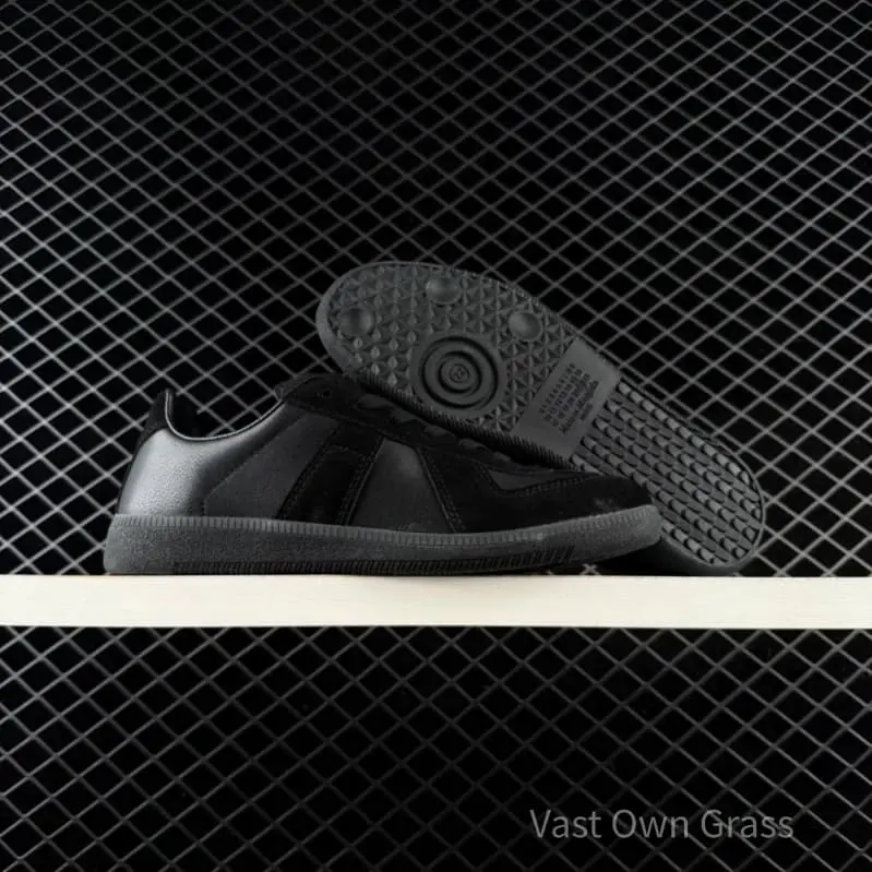 Trendy, casual, and versatile German Army Trainers—perfect for everyday wear