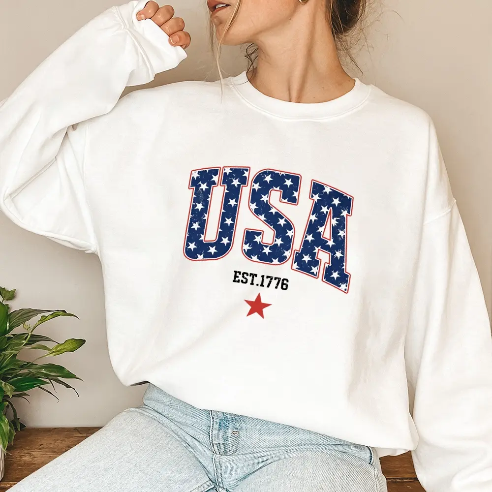 Vintage USA Star Graphic Sweatshirt for Women, Retro 4th of July Patriotic Pullover, Cozy Oversized Chic Style