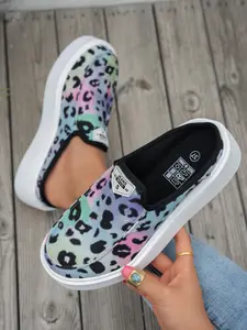 2026 Women’s new styles: brown, black, gray, green. pink, leopard print. colorful. milk-colored. black and white. thick-soled mules. large size, comfortable, casual, slip-on design. suitable for school/vacation. Shoe