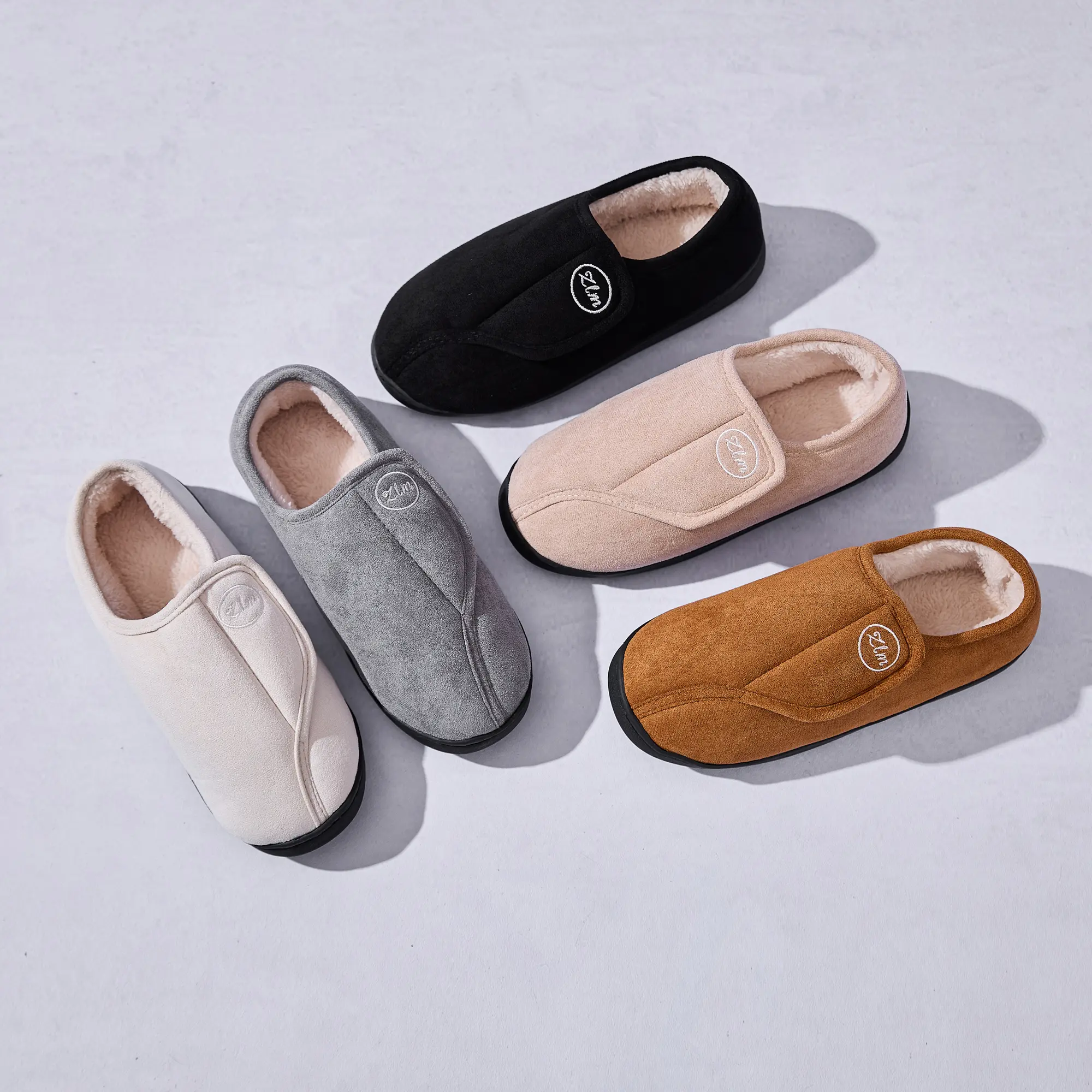 Unisex Wide Fit Cotton Slippers with Faux Fur Lining, Adjustable House Shoes Featuring a Memory Foam Insole and Non-Slip Rubber Sole for Indoor Outdoor Wear