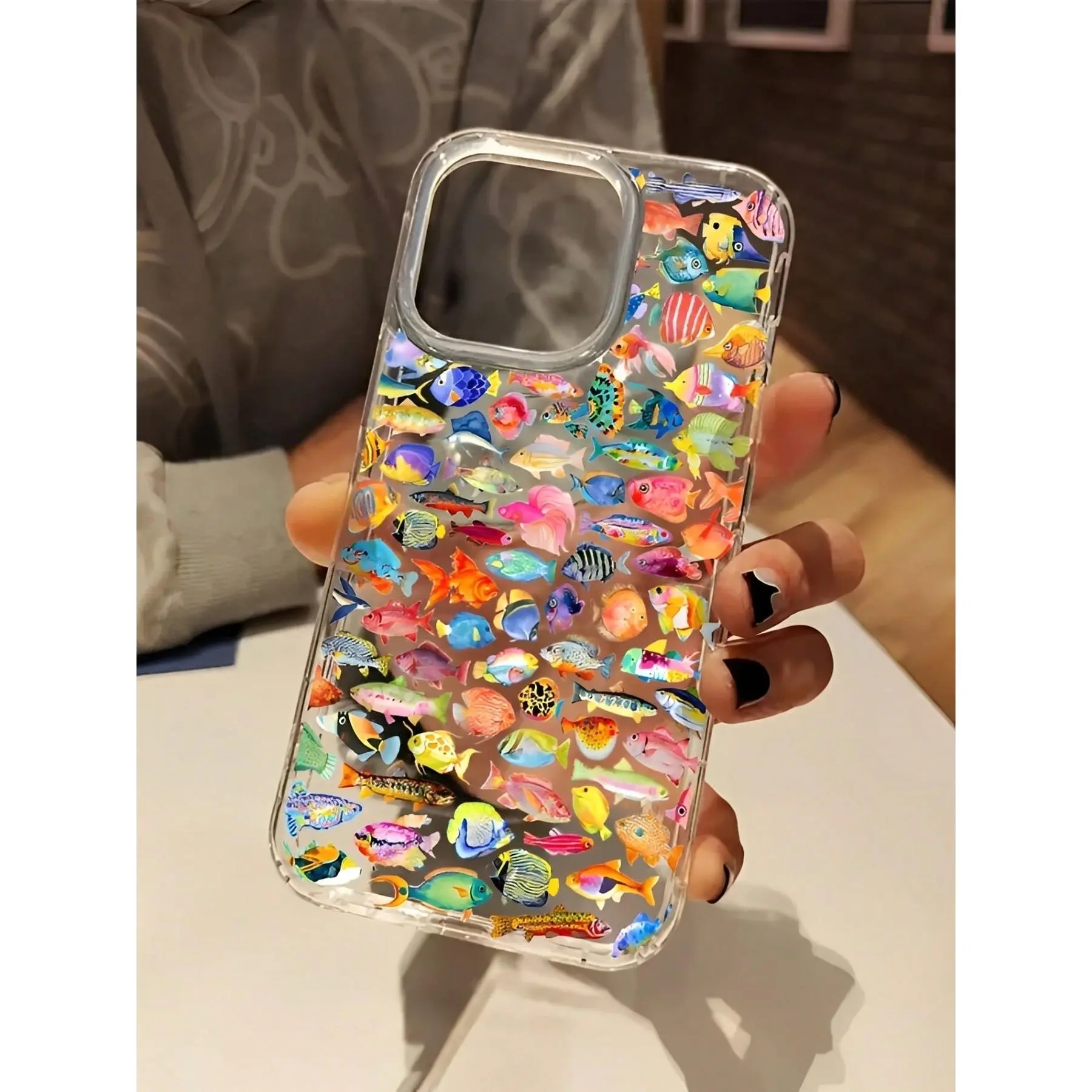 Colorful Fish-Themed Transparent TPU Phone Case With An Ocean Aesthetic. Compatible With IPhone 17, 17 Air, 17 Pro, 17 Pro Max, 16, 15, 14, 13, 12, 11, Pro, Max, X, XS, And Plus. It's A Thoughtful Birthday Gift For Girlfriends, Boyfriends, And Friends.