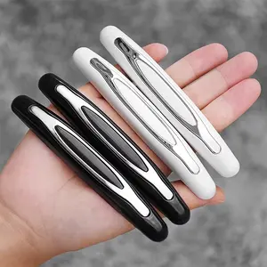4Pcs Car Door Protector Guard Strip Scratch Protector Car Rubber Bumper Stickers Auto Door Edge Protection Car Decoration Vehicle Exterior Decoration Car Decal Car Accessories