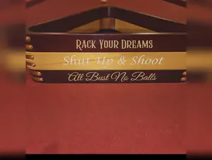 Custom Billiard Rack: Handcrafted 8 Ball Pool Rack
