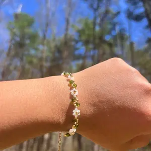 White and Gold Floral Bracelet with Green Beads and Delicate Chain Design for Everyday Wear