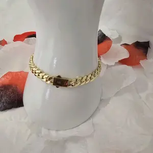 Manilla monaco oro laminado de 14k