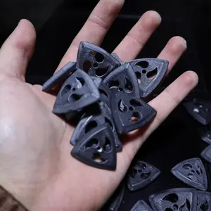 Heshguitar Wind Doton Vortex Kunai Large Triangle Electric Guitar Pick, High-Quality Musical Instrument Accessory, Perfect Gift for Musicians