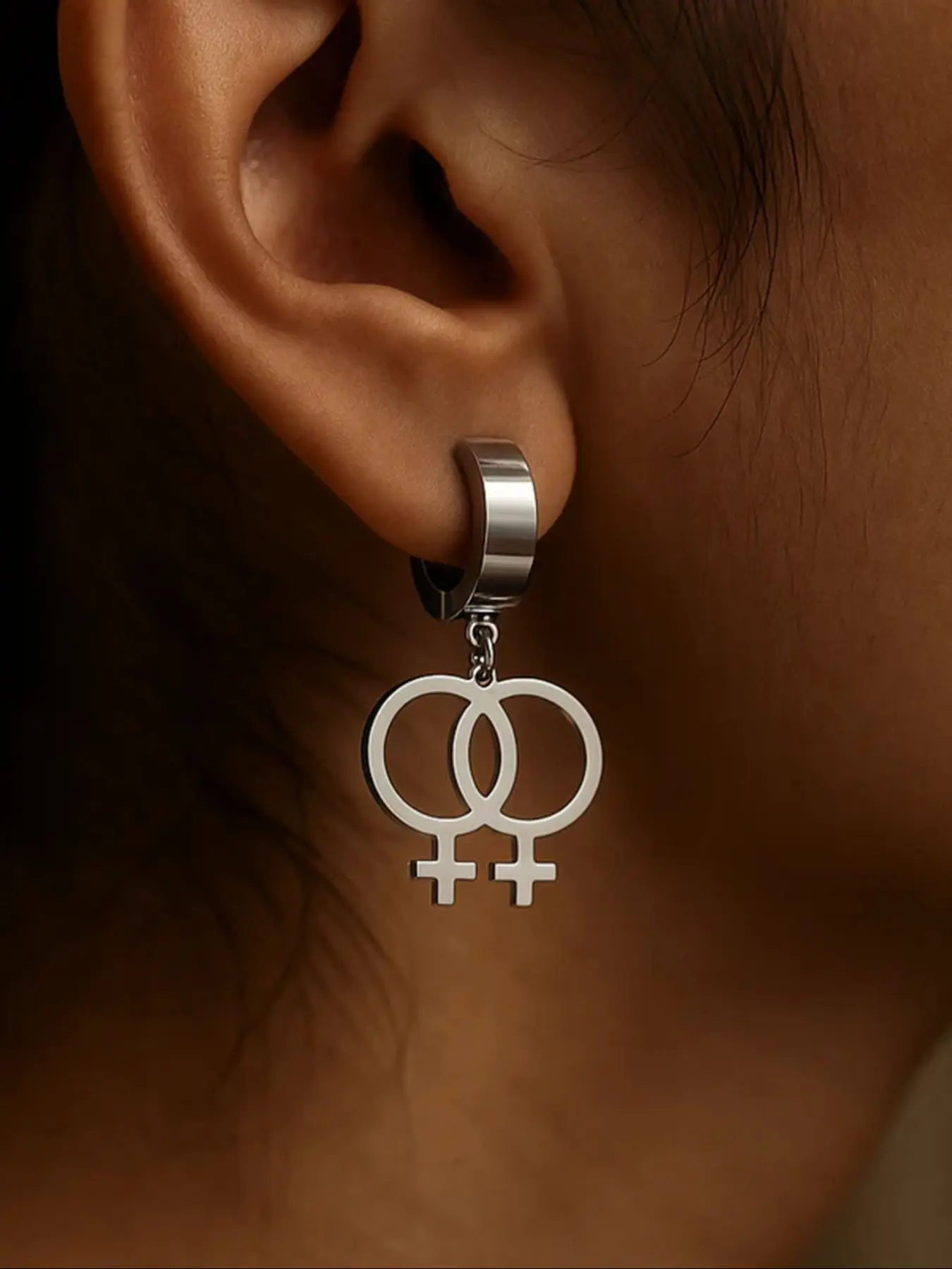2pcs/set Lesbian Love Stainless Steel Earrings, Lgbt Declaration Jewelry Gift, Trendy Women's Pendant Earrings, Christmas Gift