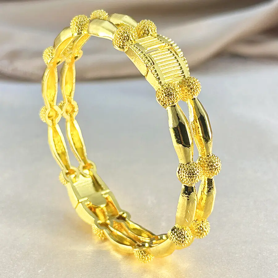 Small Chrysanthemum Bracelet (1 piece)