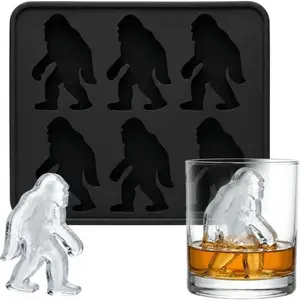 Bigfoot Ice Cube Tray, 6 Grid Monster Ice Mold, Reusable Silicone Bigfoot Shape, Fun Party Drink Molds, DIY Ice Block Maker