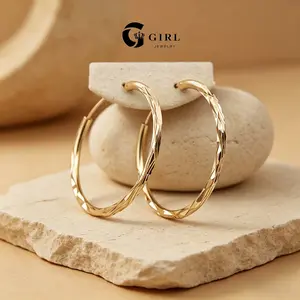 GGIRL Bold & Distinctive Chunky Hoop Earrings 35mm Lightweight Twisted-Texture Design Gentle on Earlobes Simple Versatile Style for Everyday Wear