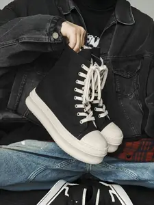 High-Top Canvas Sneakers with Colorblock Laces and Thick Sole, Casual Street Style, Daily Wear, Urban Commute, Comfortable Design, Footwear, Sports Shoes