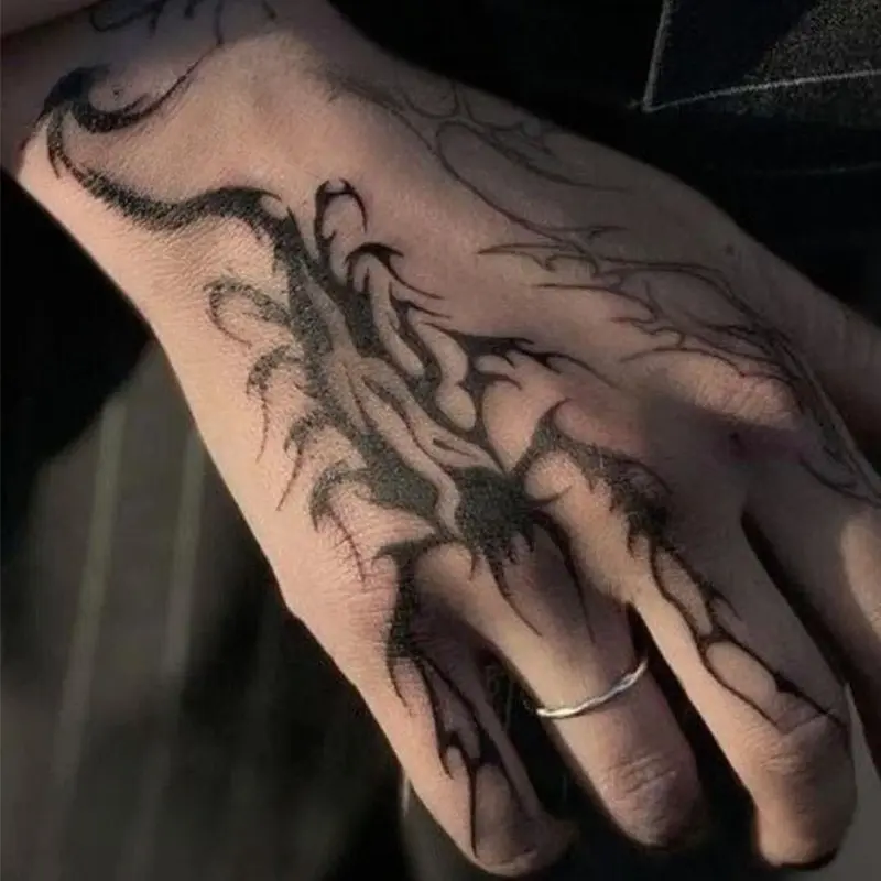 1pcs Dark Scorpion Herbal Juice Tattoo Sticker Sexy Spicy Girl Temporary Tattoo Arm Waterproof Fake Tattoo Men and Women Halloween Party Gift Y2K