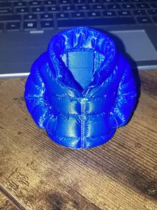 3D Printed Puffer Jacket Pen Holder – Stylish Desk Organizer