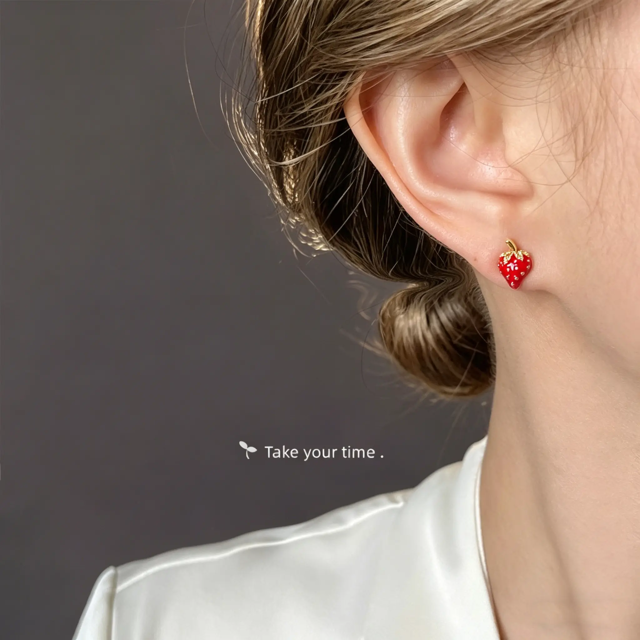 Women's Gold-Tone Alloy Copper Strawberry Stud Earrings - Lightweight, Playful, Casual, All-Seasons, Hypoallergenic Cottagecore Dopamine Jewelry with Red Enamel, Mother's Day Gift