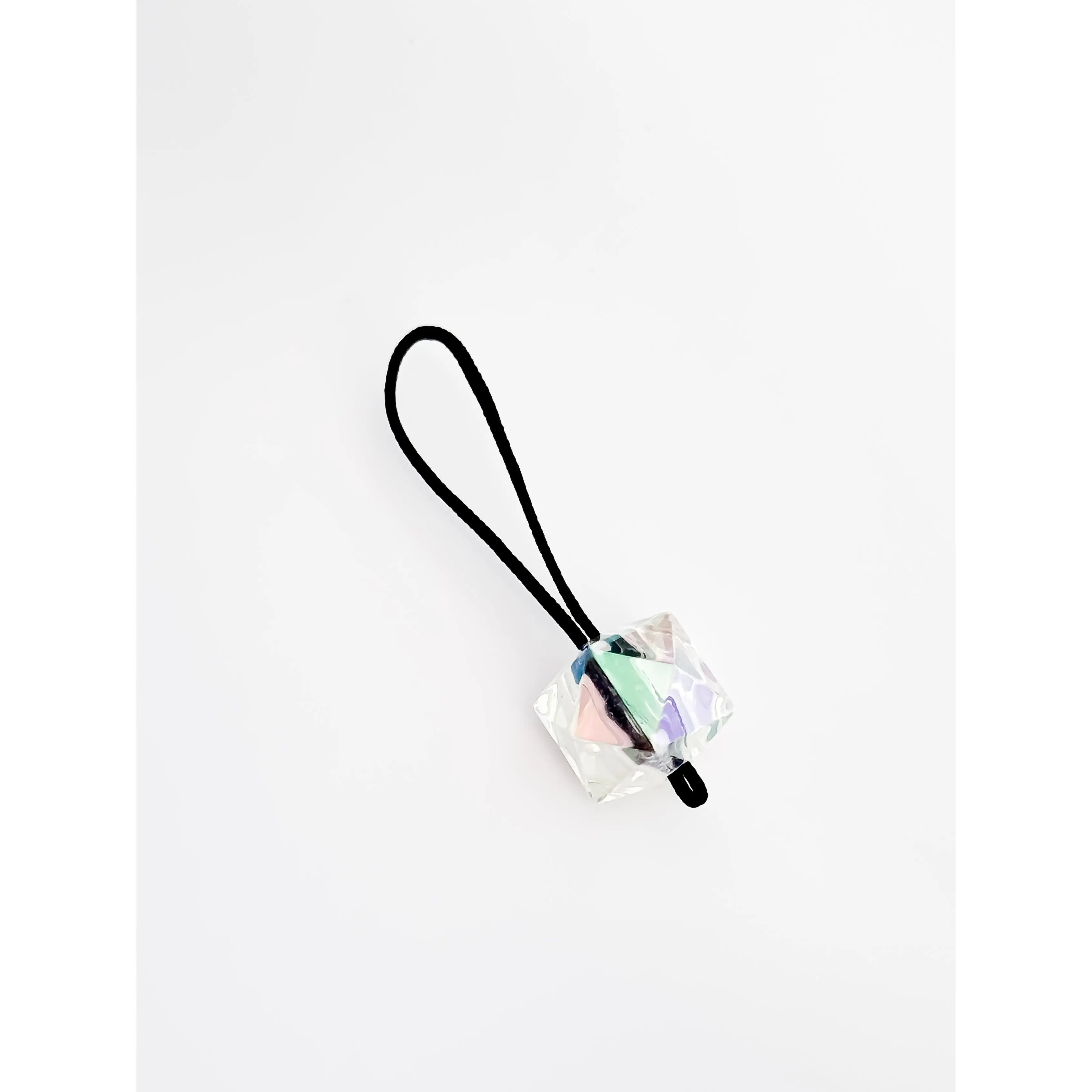 Black/Cube Bead XXS Charm Connector