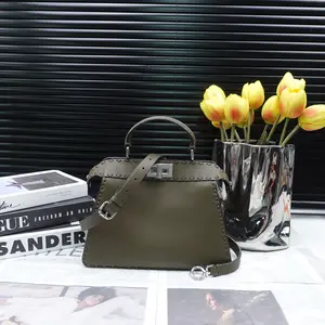 Pre-owned FENDI Calfskin Shoulder Bags Peekaboo Iseeu Olive Green Shoulder Bag T10349833