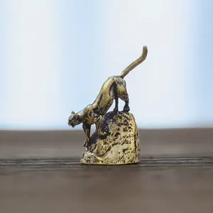 Brass Tiger Statue Figurine Miniature Animal Model Outdoor Garden Moss Pot Fish Tank Micro Landscape Decoration Psychological Sand Table Ornament