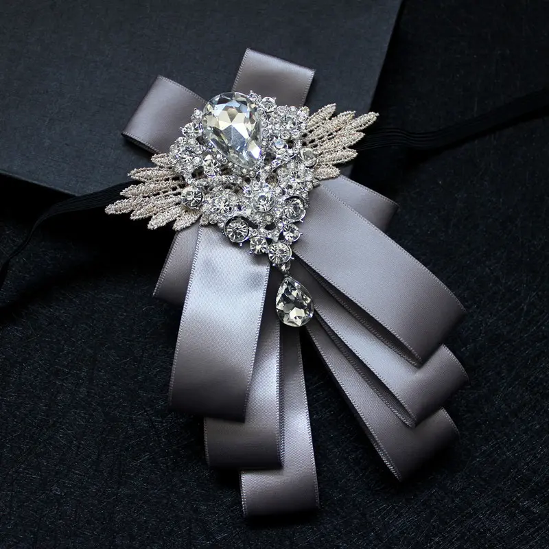 Men's Silk Solid Pre-Tied Bow Tie with Luxury Crystal Decor, 1 Size, Elastic, Secure Fit, Versatile Use for Wedding Suits