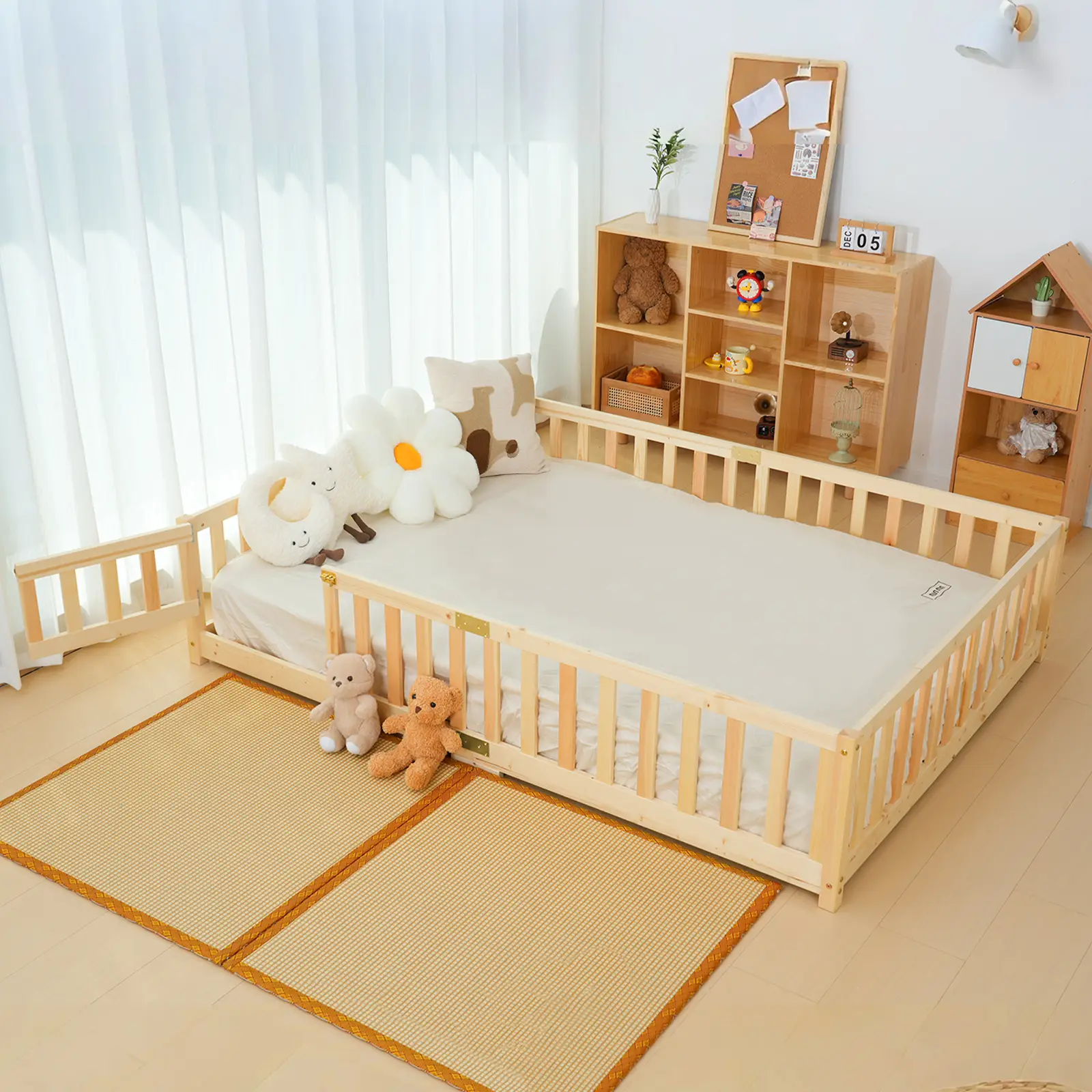 Naudacaa Twin/Full Size Montessori Floor Bed for Kids, Solid Wood Bed Frame with Fence, Door & Safety Guardrails, CPC Certified