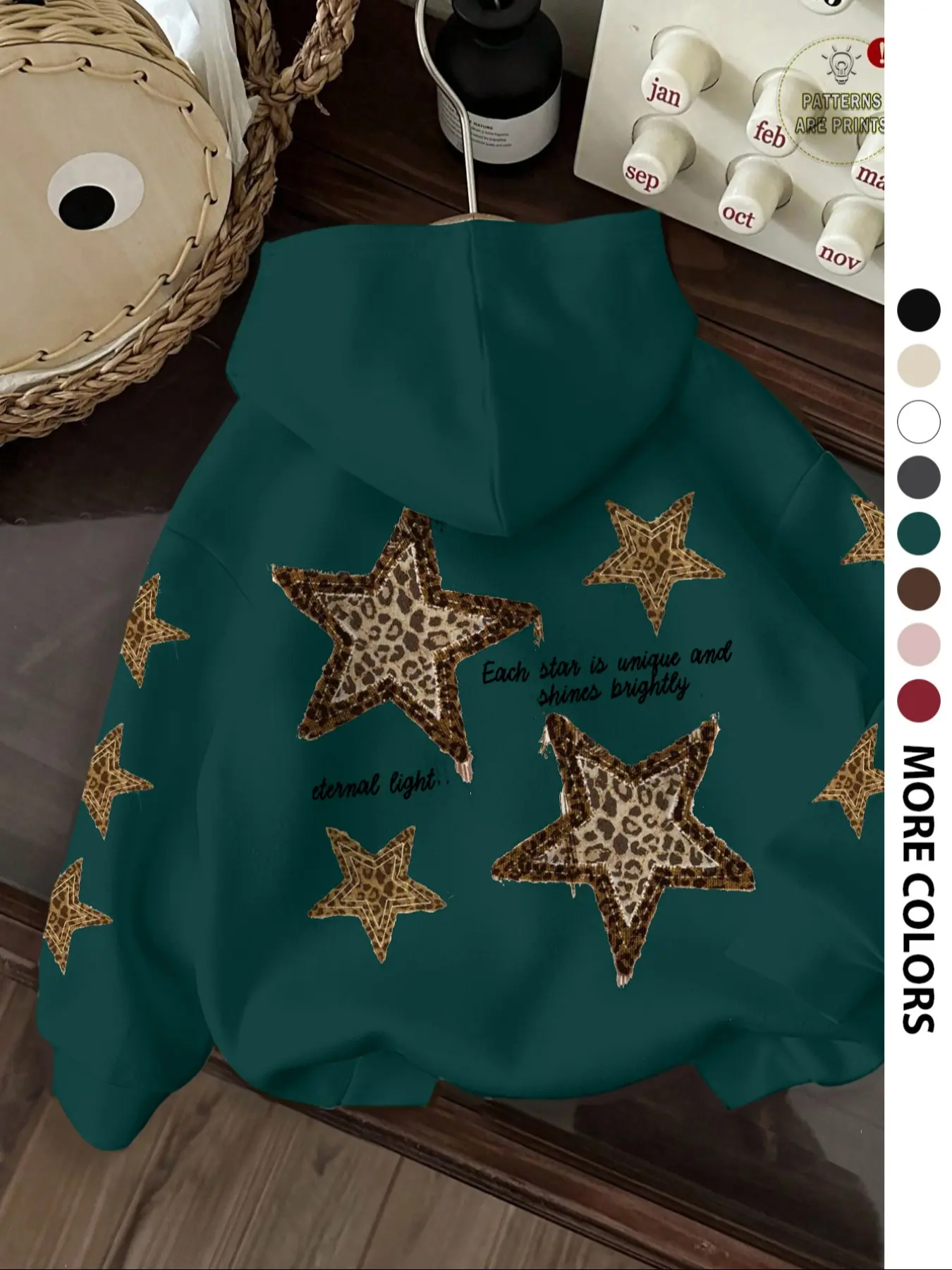 Women's Fall Winter Loose Hooded Long Sleeve Sweatshirt with Pockets, Graphic Hoodie, Fashion Vintage Leopard Star Print, Comfortable Casual Sportswear Womenswear
