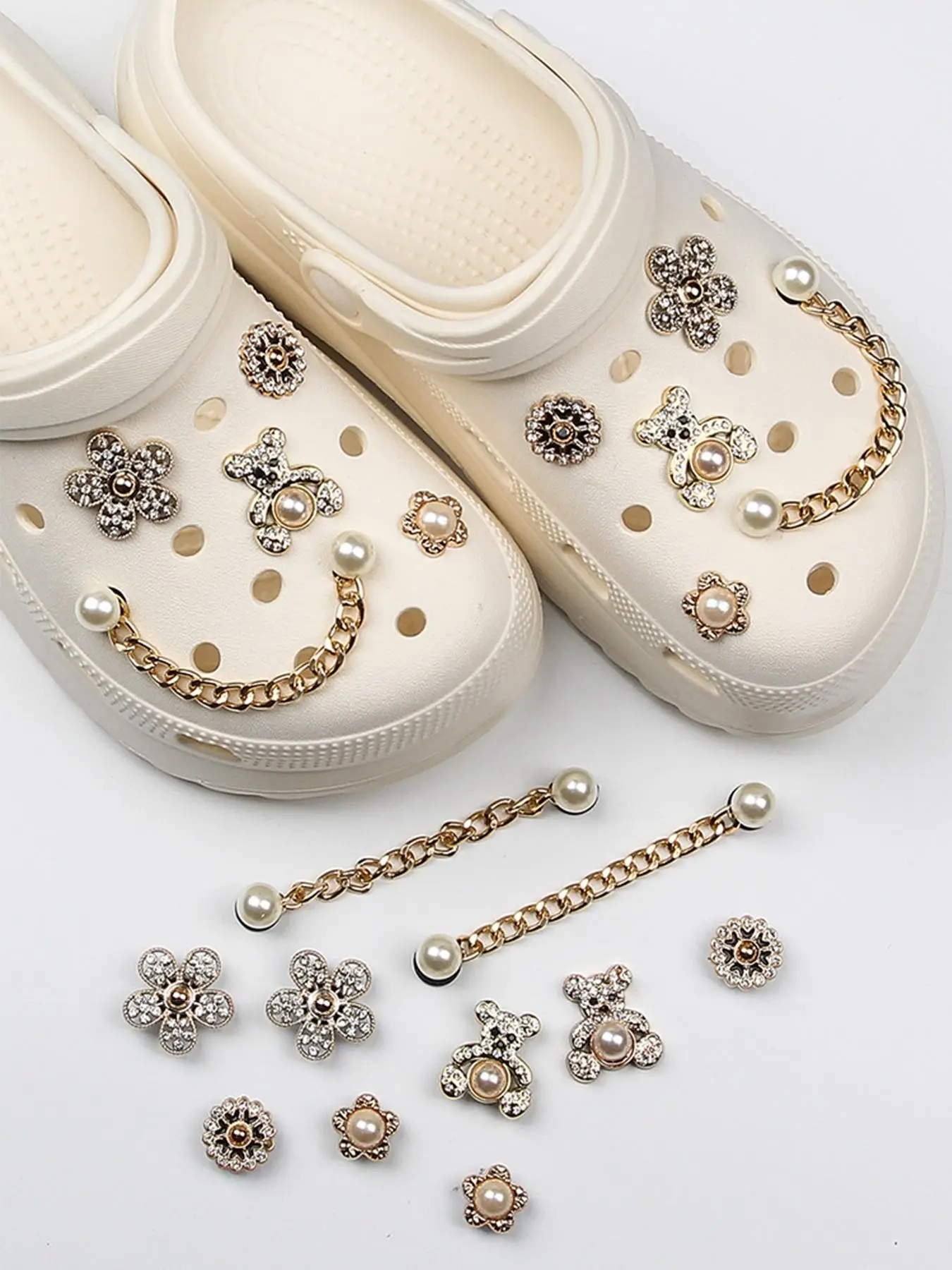 10pcs Cute Bear & Faux Pearl & Rhinestone Design Shoes Decorations, Fashionable Novelty Shoes Decorations For Clogs Design, Dazzling Glamour Trendy Ho