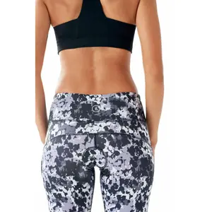 Go Commando Yoga, Capri Gray Mosaic