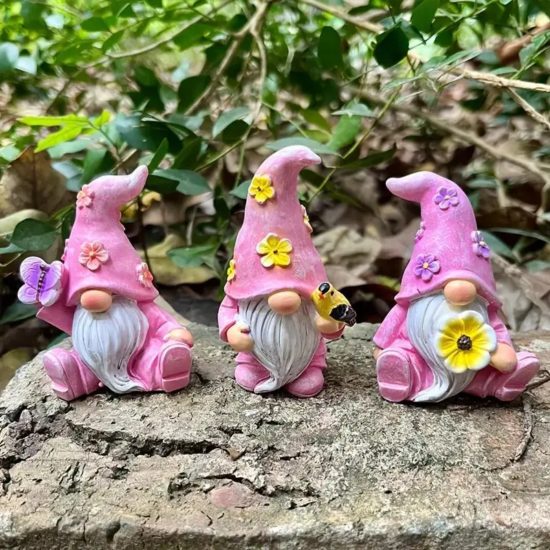 Anime-Style Resin Gnome Statue Set, 3-Piece Decorative Figurines Garden Gnome Statue, Garden Accessories, Garden Sculptures for Indoor/outdoor Use, Perfect Gift for Holidays & Special Occasions