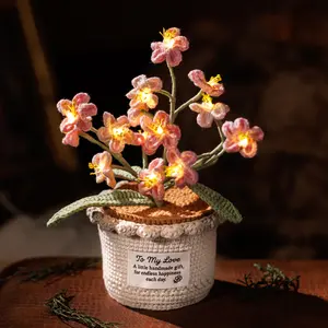 Forget Me Not Flower Lamp - Pink Crochet Artificial Flowers with Night Light, Cordless Table Lamp, Cozy Home Decor Crochet Gifts