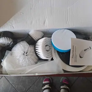 Product Review of Electric Spin Scrubber for Summer Gift, Handheld Shower Scrubber, Spinning Scrub Brush with Comfortable Adjustable Handle, Bathroom Scrubber, 360° Cordless Household Cleaning Brush for Windows, Electric Spin Scrubbers, Cleaner, Portable, Durable from F**e C**s C**.