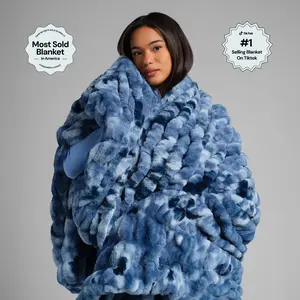 Comfrt | The Dreamer Blanket | Oversized, Cozy, Soft Warm Throw