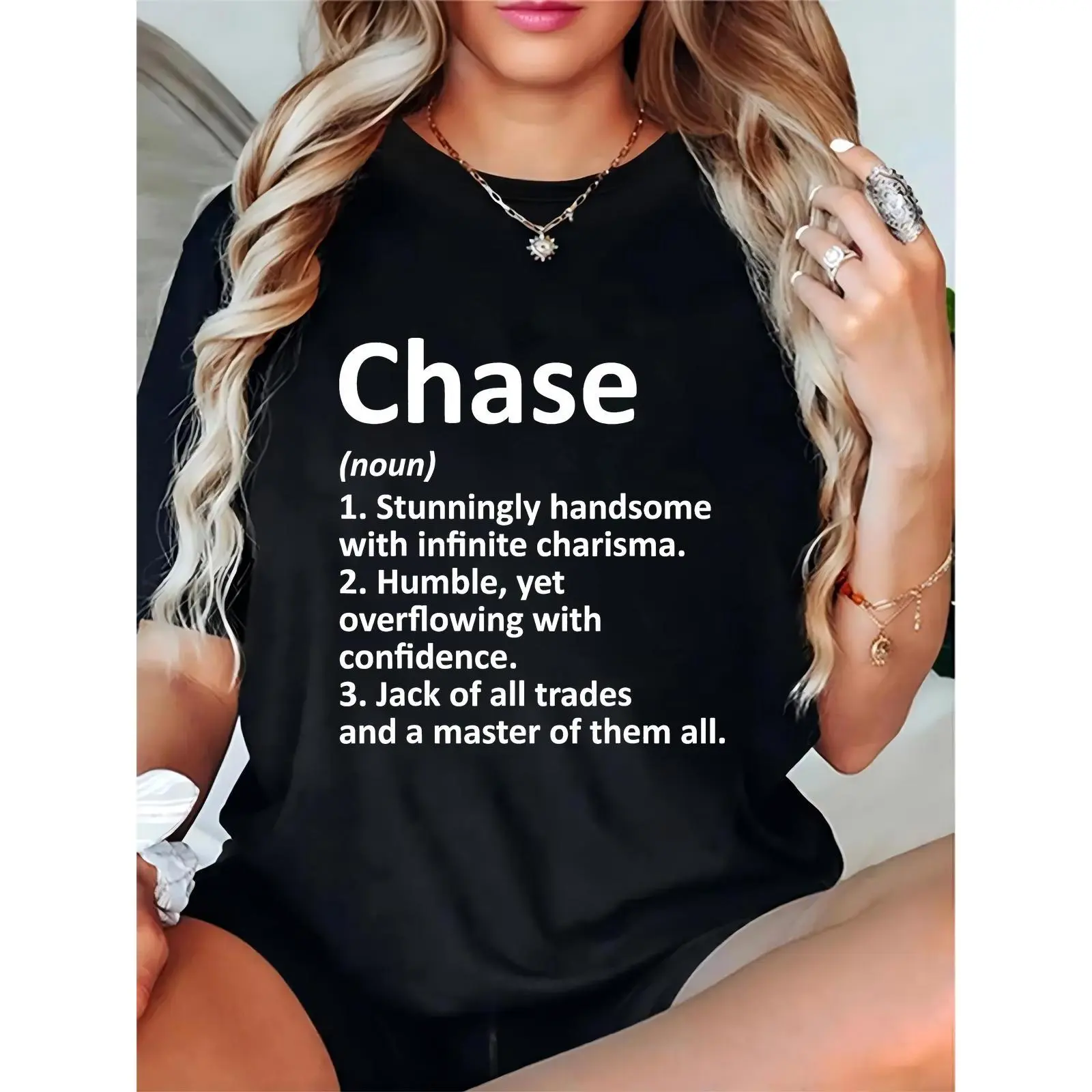 Women’s Black T-Shirt with 'Chase (noun)' Definition Print | Casual Everyday Wear, Perfect Gift for Chase Enthusiasts/Charismatic Individuals | Soft Cotton Tee for Daily, Lounge, Weekend, Basic, Shortsleeve, Comfortable, Elegant, Feminine, Skirts, Round N