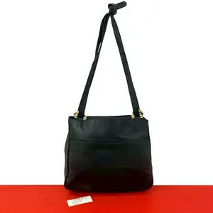 Pre-owned Loewe Lambskin Shoulder Bags Anagram Nappa Leather Shoulder Bag
