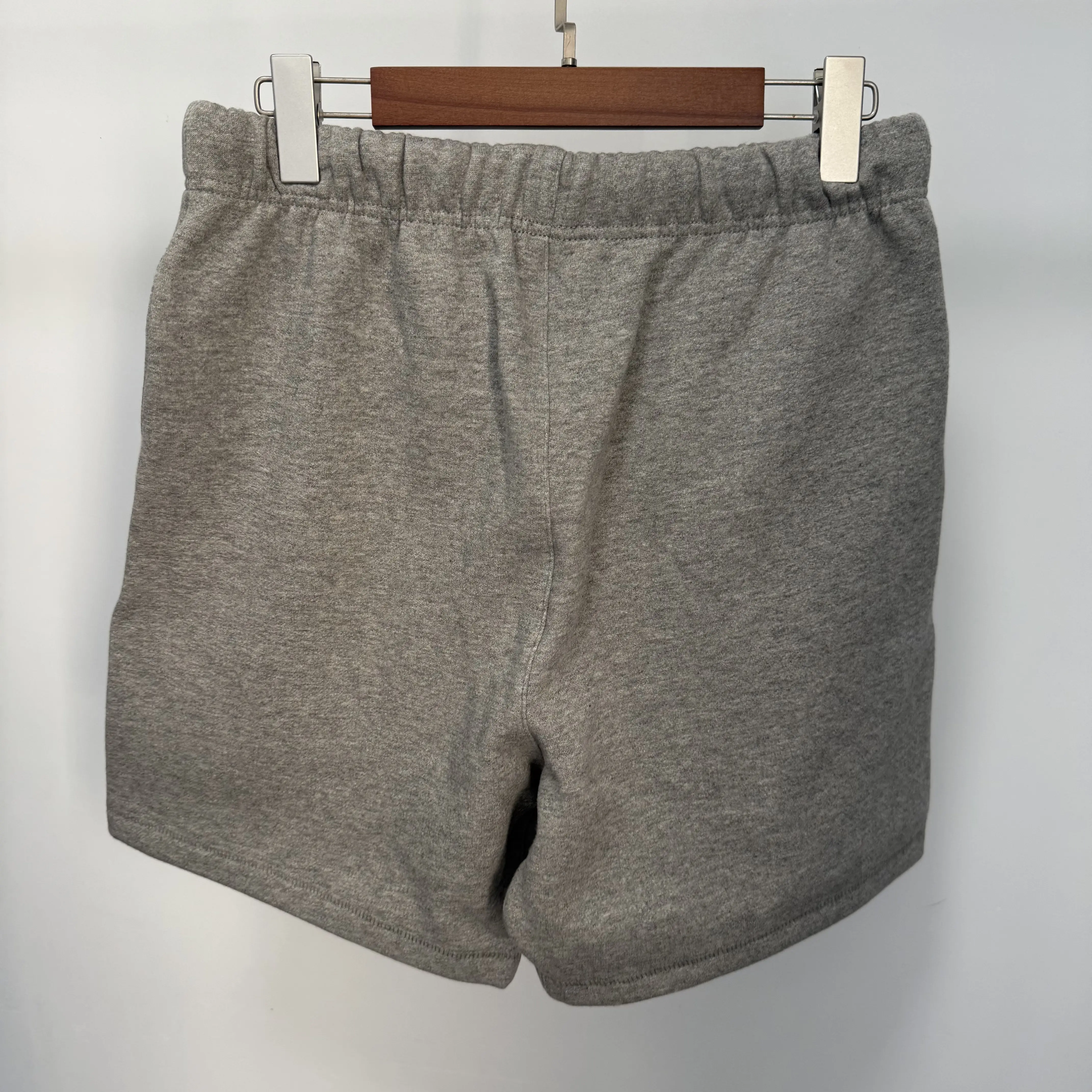 Comfortable Gray Sweat Shorts with Elastic Waistband and Pockets for Everyday Wear Casual Menswear Stylish Tops