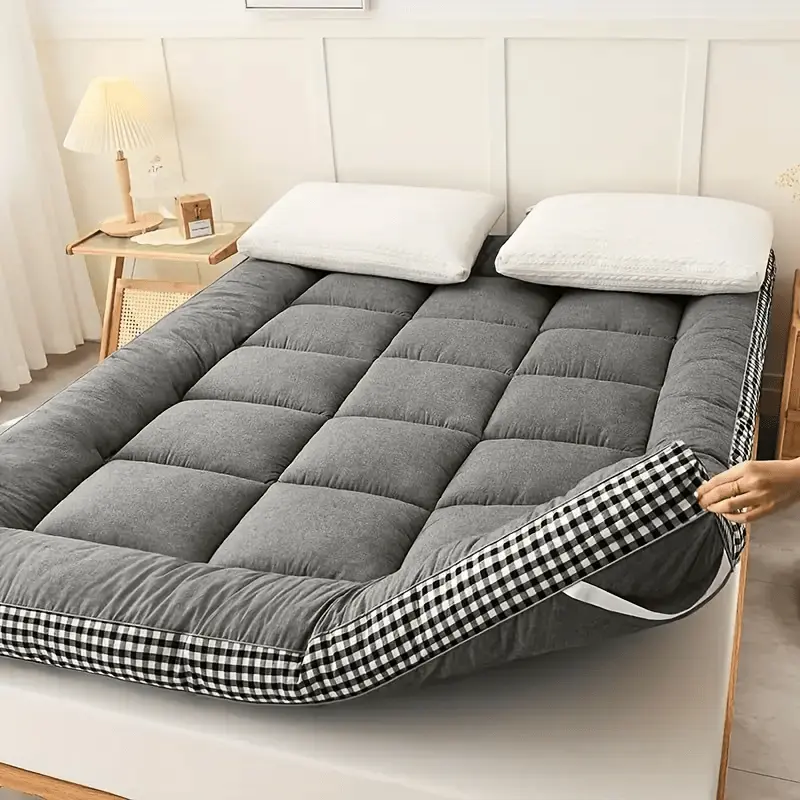 Memory Foam Mattress Topper - Full Size, Extra Thick Gel-Infused, Soft Quilted Bed Pad with Checkered Border, High-Quality Bedding for Bedroom, Bed Pads