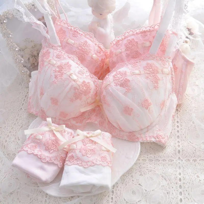 JapaneseEmbroideryWhitePinkBraSetforThinGirlsCuteStudentLingerieBasicMinimalistFloralDesignComfortableNon-GatheringBra&PantiesSet