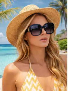 Women's Glasses with Diamond Pattern, Fashionable Inlay Decoration, Multifunctional Design, Ideal for Daily Wear