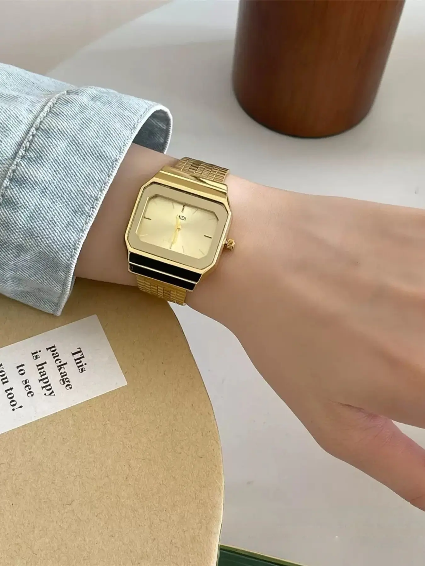 Classic Women's Square Watch, Elegant Wristwatch, Elegant Fashion Watch, Elegant Quartz Analog Rectangular Dial, Rectangle Face, Elegant Analog Dial, Mineral Glass, Buckle Closure, All Seasons Accessory