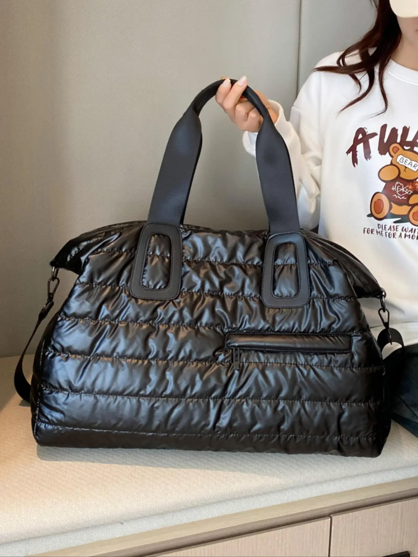 Puffer Quilted Sport Gym Fitness Bag, Fashion Large Capacity Travel Duffle Bag, Portable Padded Weekender Overnight Bag, Travel Bag Backpack, Large Ca