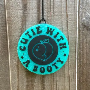 Cutie With a Booty Freshie