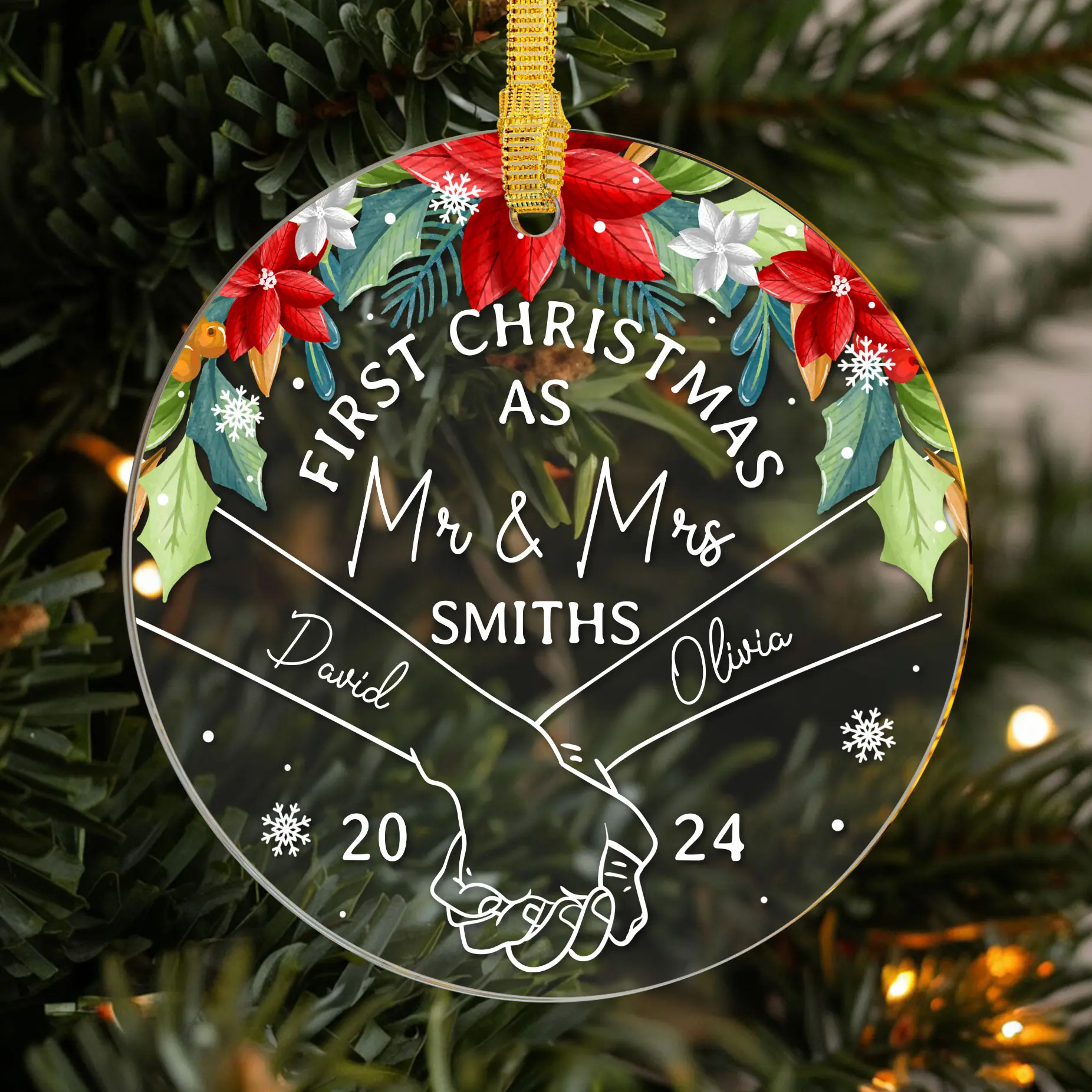 Custom Mr. & Mrs. Acrylic Ornament for Newlyweds, Elegant Floral Design with Names, Ideal Keepsake for Celebrating First Married Christmas