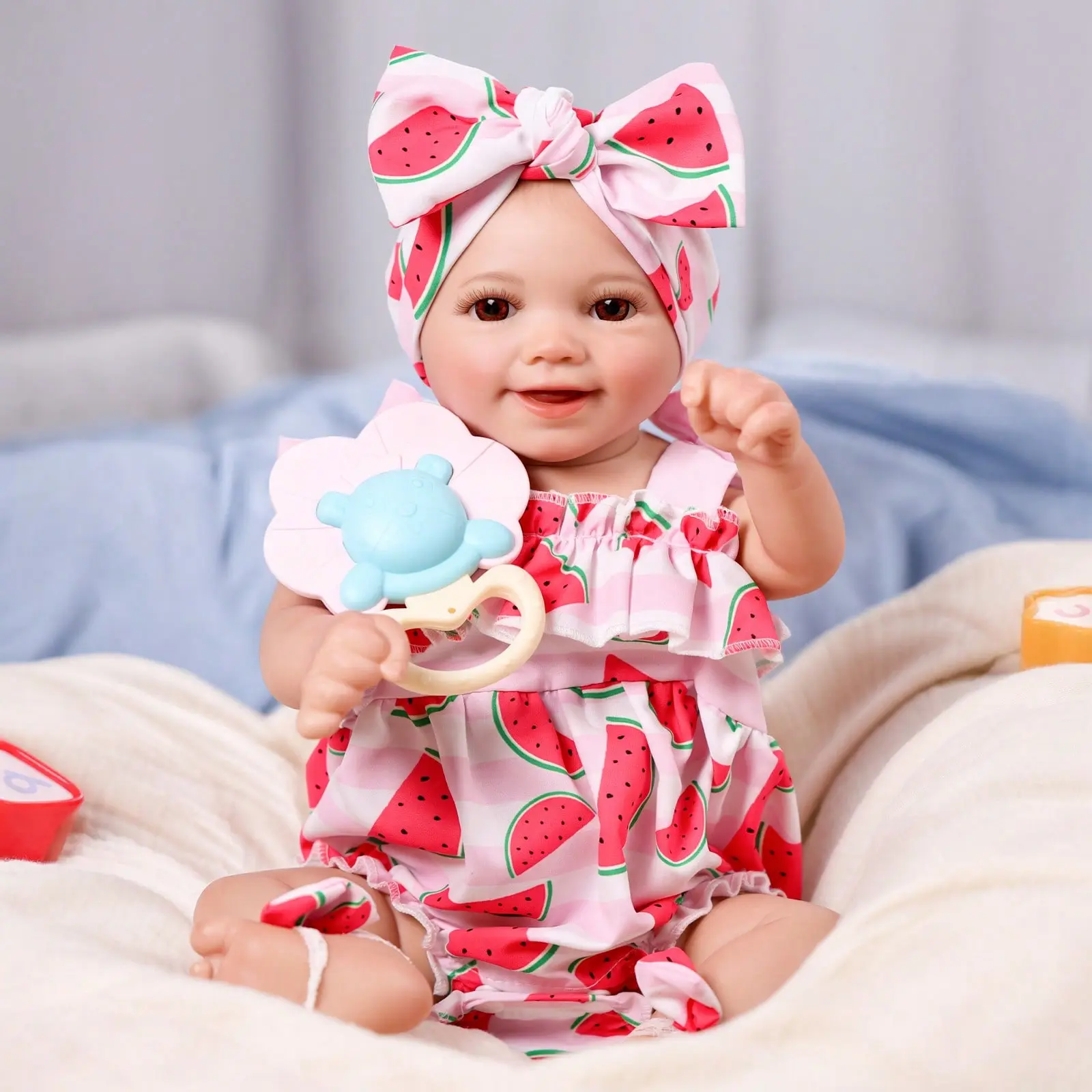 BABESIDE 17in Soft Vinyl Lifelike Newborn Baby Doll - Soft Body Doll, Cuddly Touch, Cute Features, Smiling Expression, Ideal Gift for 3+ Girls Pretend Play, All-Season Toy, Newborn Baby Dolls