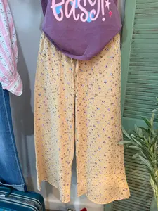 Easel Flower Print Pants - Latte