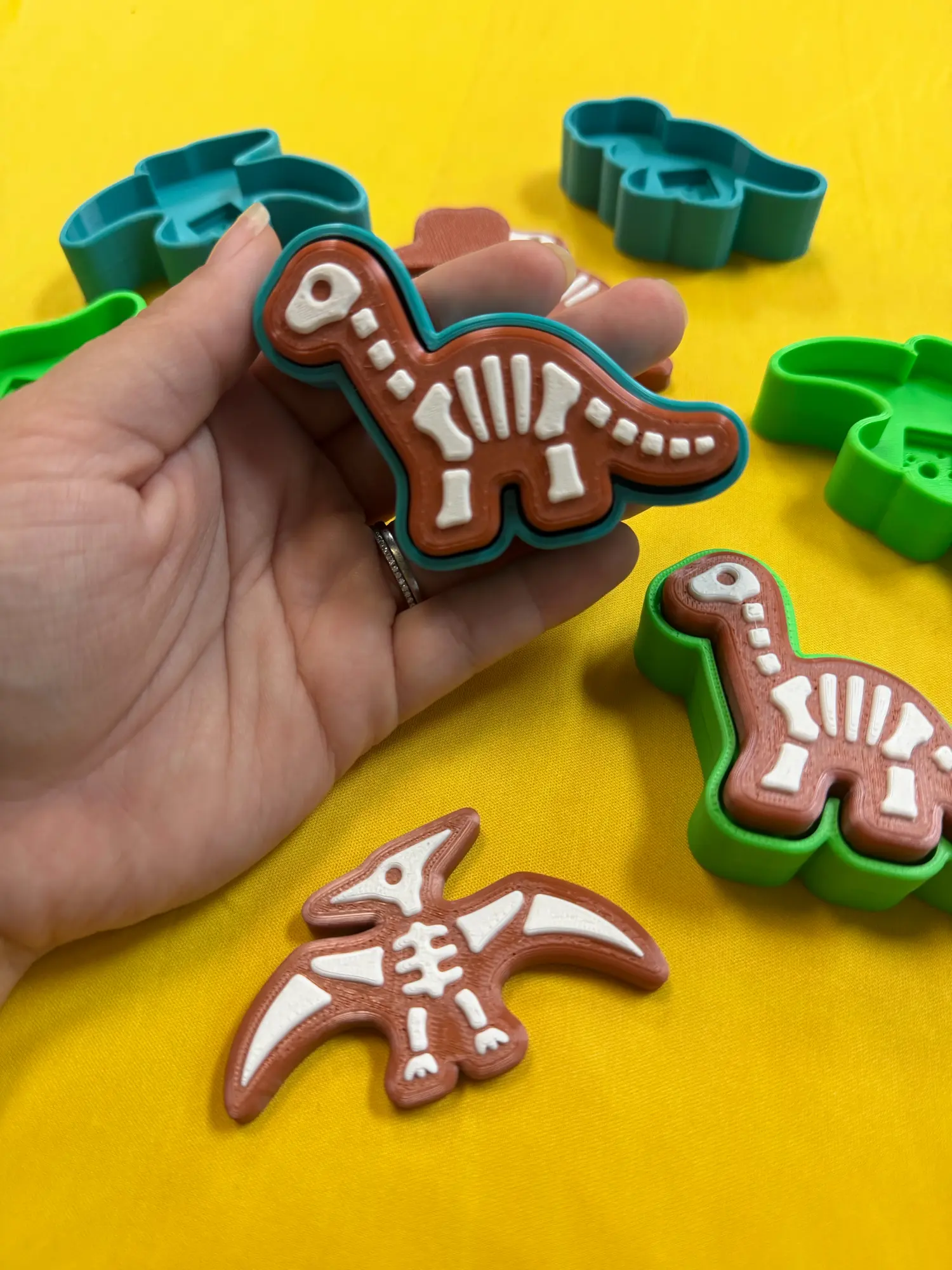 3D Printed Dinosaur Skeleton Clicker