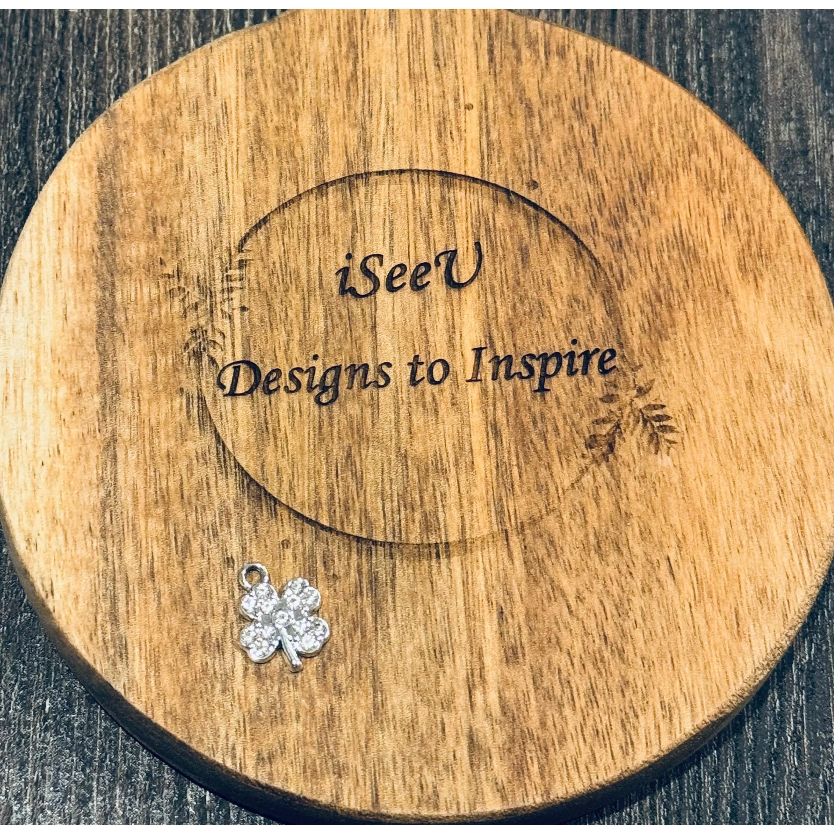 Clover Charm for Charm Bar