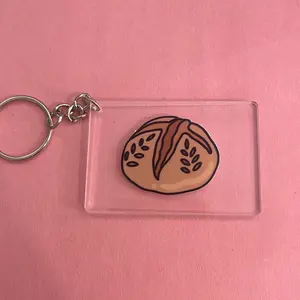Baked Bread Keychain - Unique Design with Bread Illustration, Ideal for Keychains and Accessories