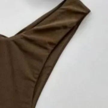 New Pure Color Shoulder Bikini Three-point Women's Swimsuit Holiday Vacation Style Fashionable Chinese Brand AE Stock