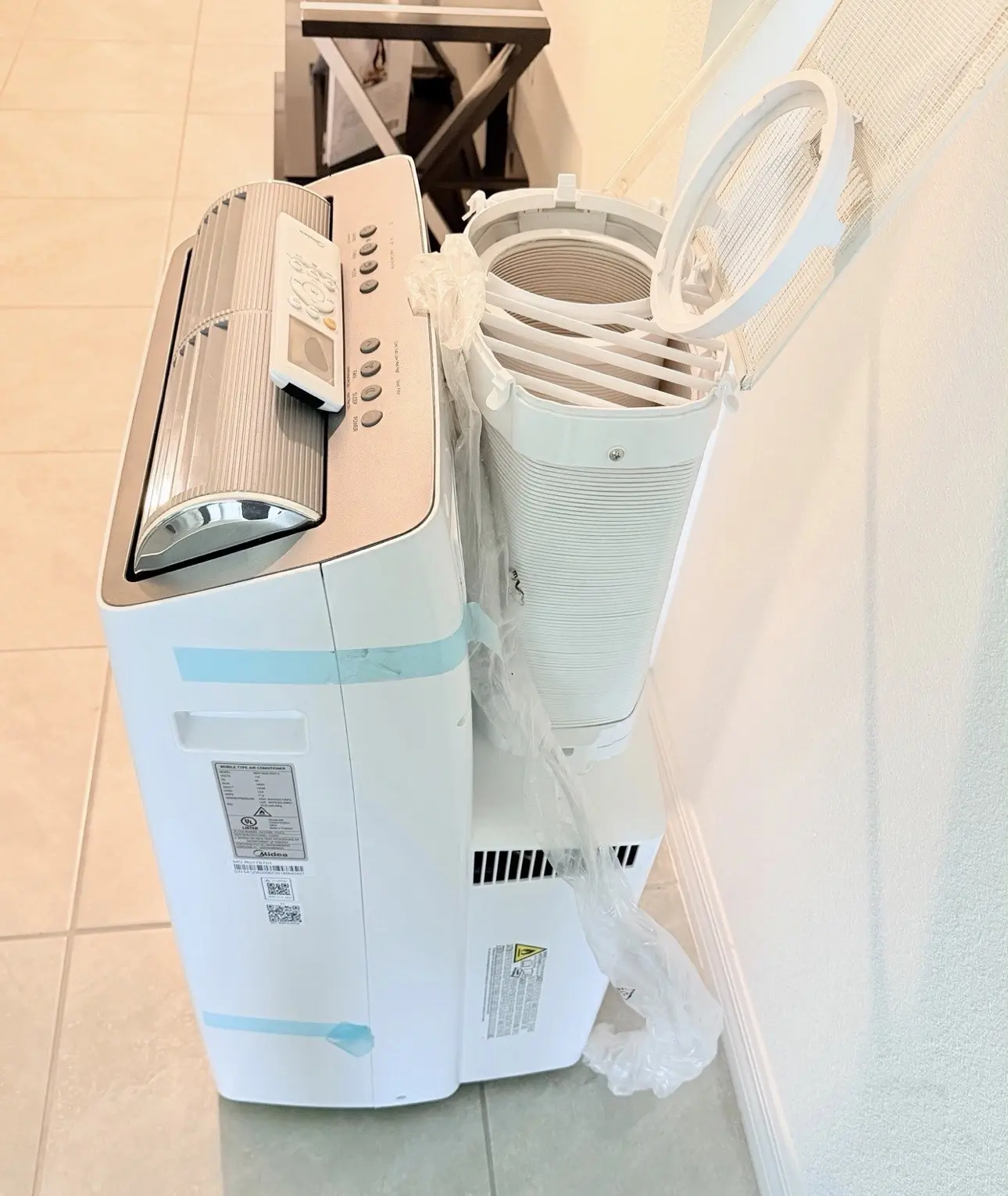 Midea 12000 BTU Portable Air Conditioner Remote Control Single Hose White