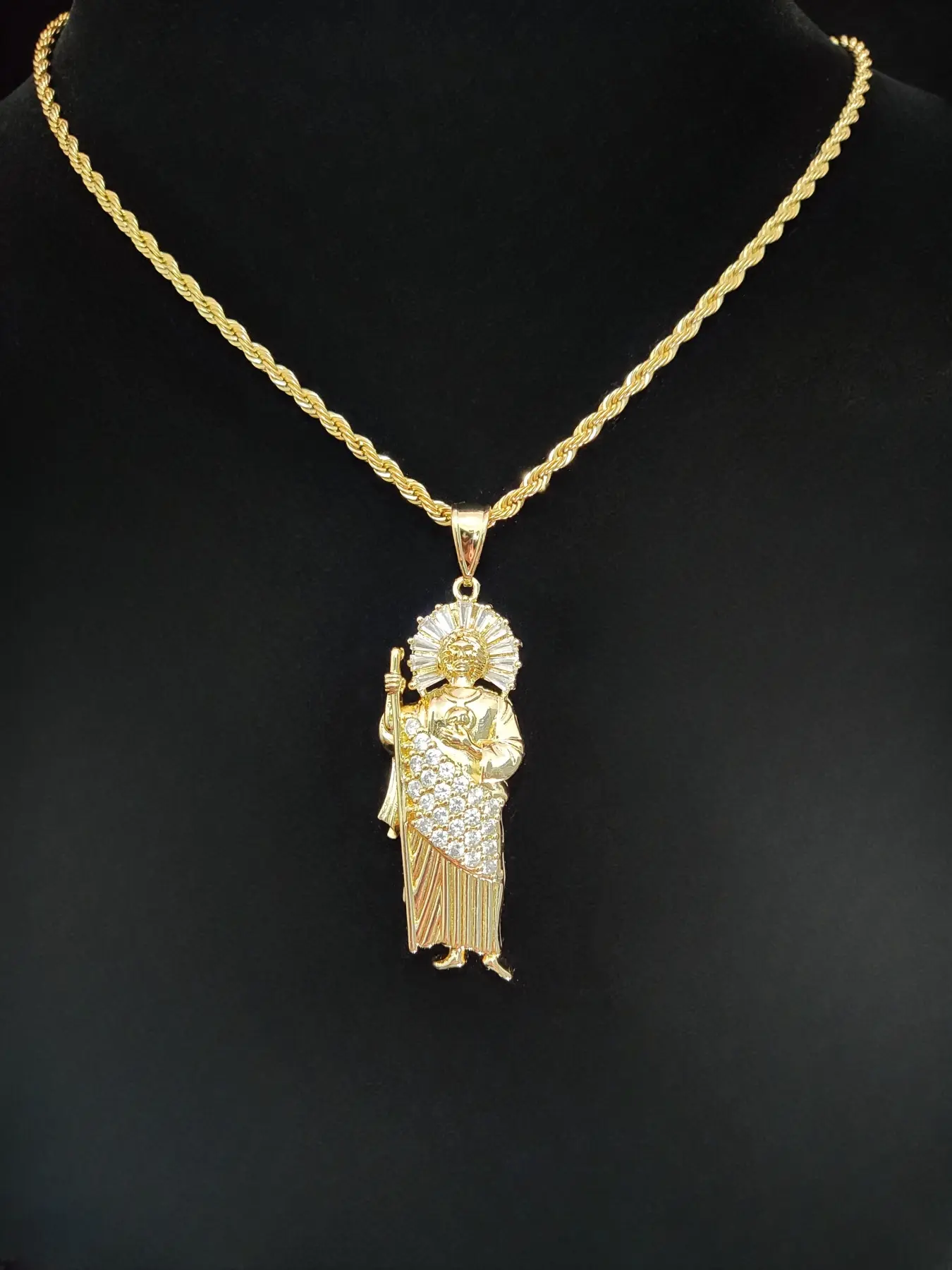 Saint Jude Zirconia Pendant Necklace, Stainless Steel Chain, Unisex Punk Style Jewelry, Fashion Vintage Accessory for Daily Wear, Trendy Jewelry, High End Necklace