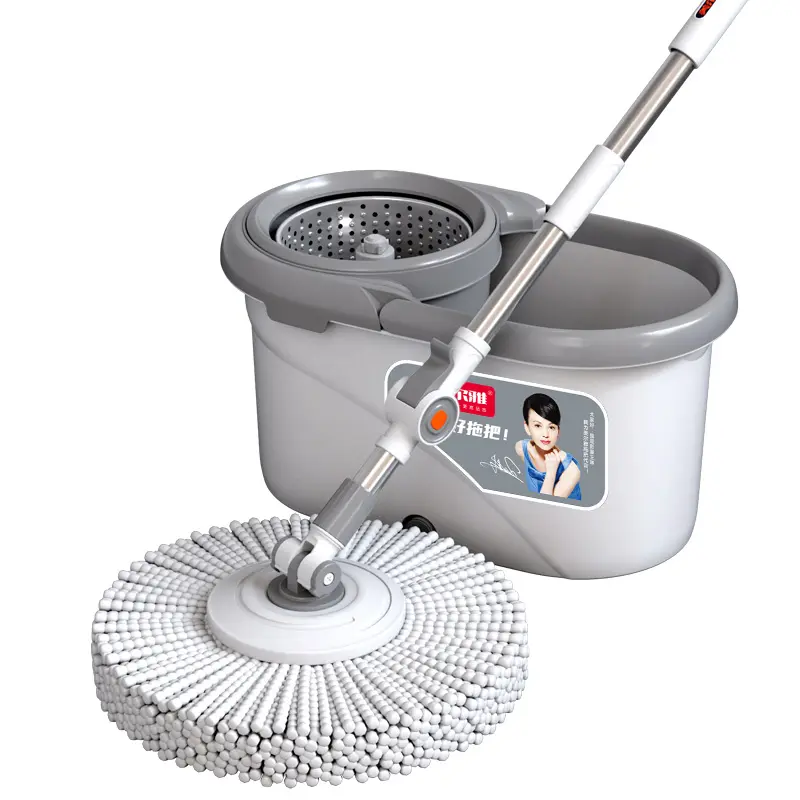 A 360° spin mop bucket set, equipped with 2 microfiber replacement heads, mop bucket, stainless steel adjustable handle, household cleaning tool, suitable for various floor cleaning tasks. Wipes