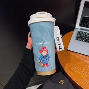 530ML Paddington Bear in Red Hat Blue Coat with Suitcase Pattern Coffee mug Tumbler, Drinkware with straw and lanyard, 316 stainless steel, Double Wall Insulated, hot & cold, Portable travel & sports cup, home and outdoor activities, Coffee Thermal Cup